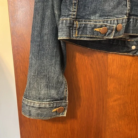 Gap Denim Jacket - Picture 9 of 10